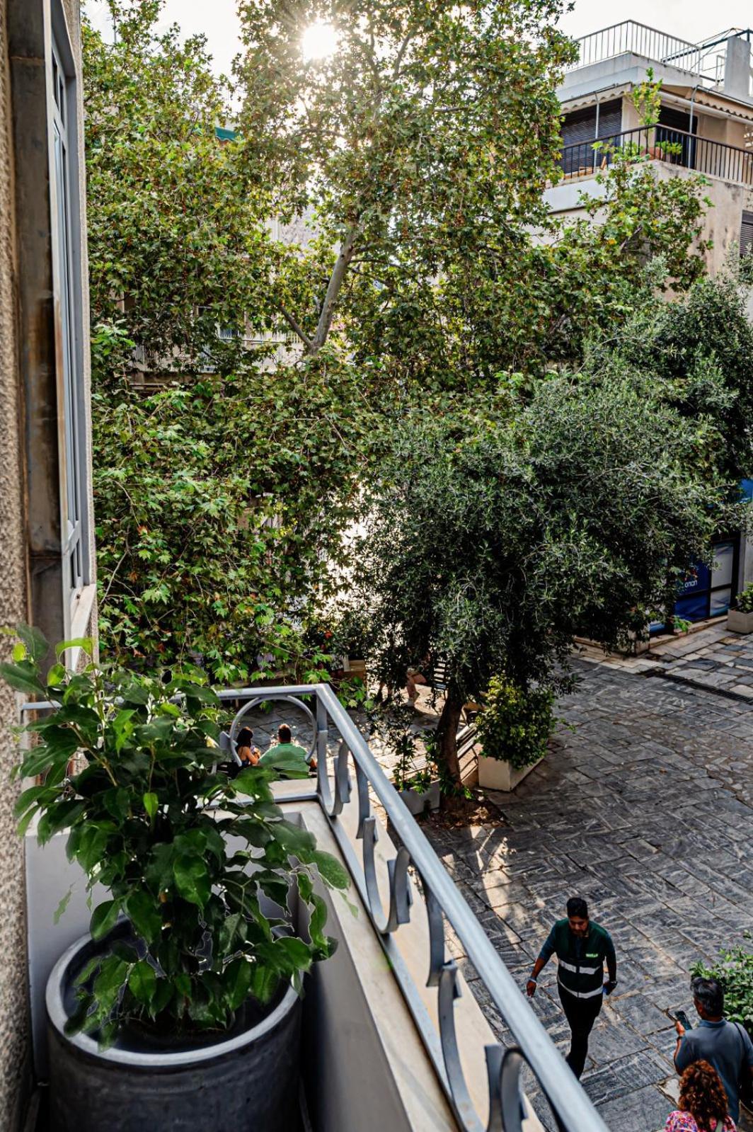 Ιkia Plaka - Timeless Elegance In Athens Apartment Bagian luar foto