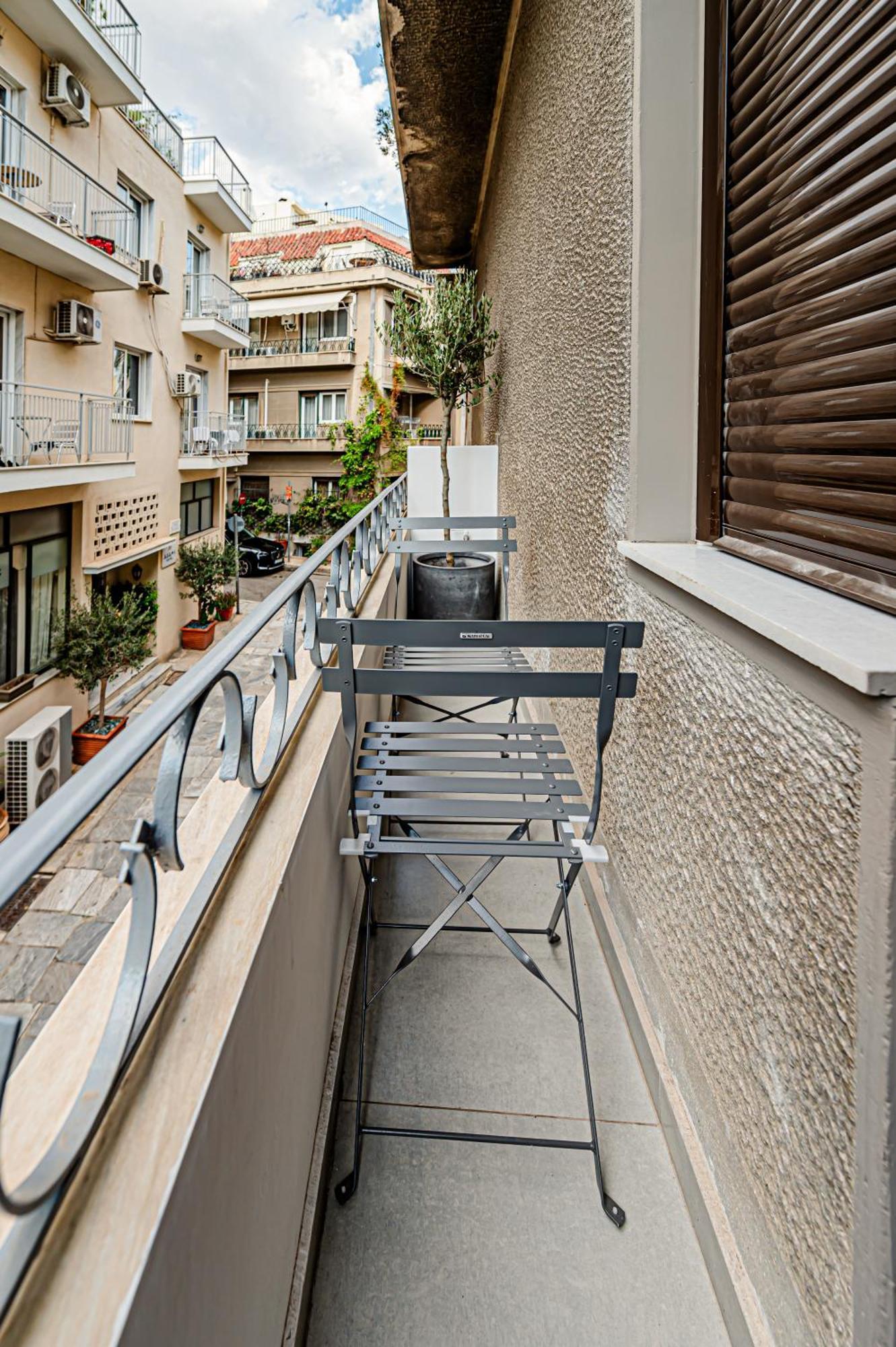 Ιkia Plaka - Timeless Elegance In Athens Apartment Bagian luar foto